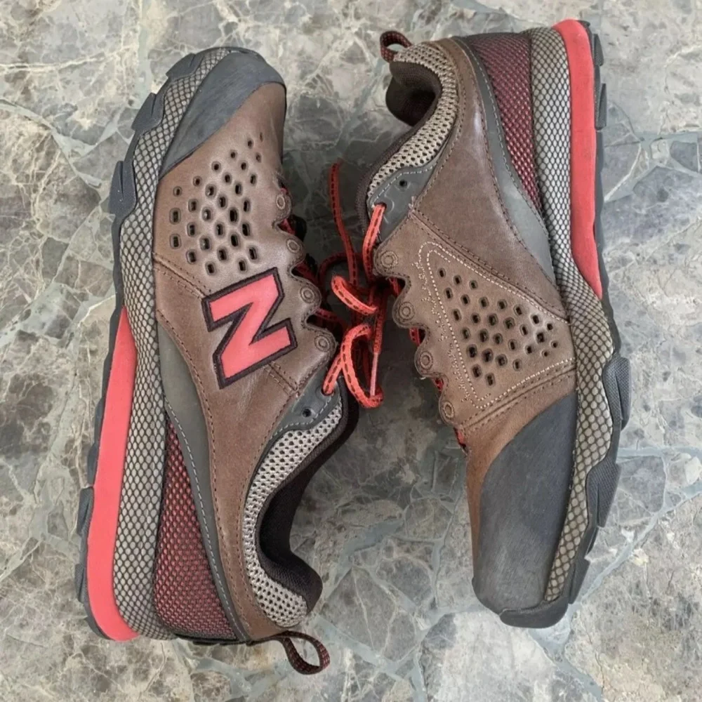 New Balance 700 Hiking Trail Running Athletic Shoes MT700LR Mens Size 7D Wns 8.5